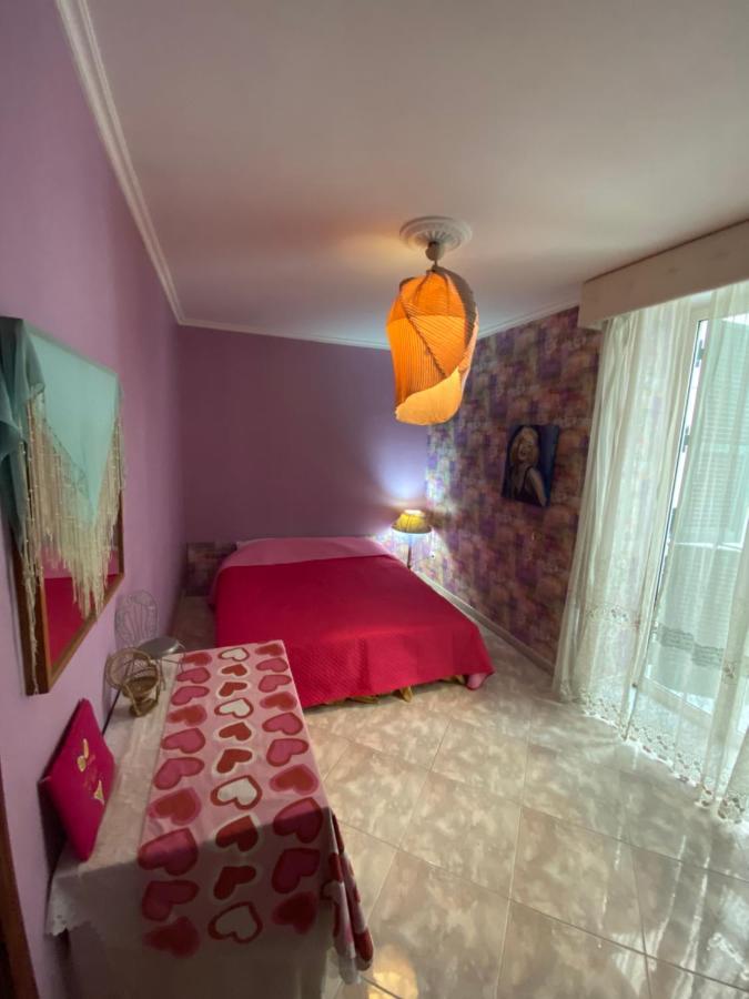 Casa Kamalei, Tra Plebiscito E Lungomare Apartment Naples Luaran gambar